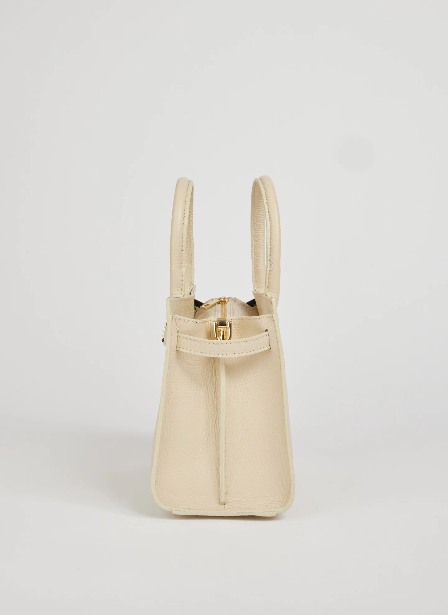 Capri Bag in Dollaro Leather Beige