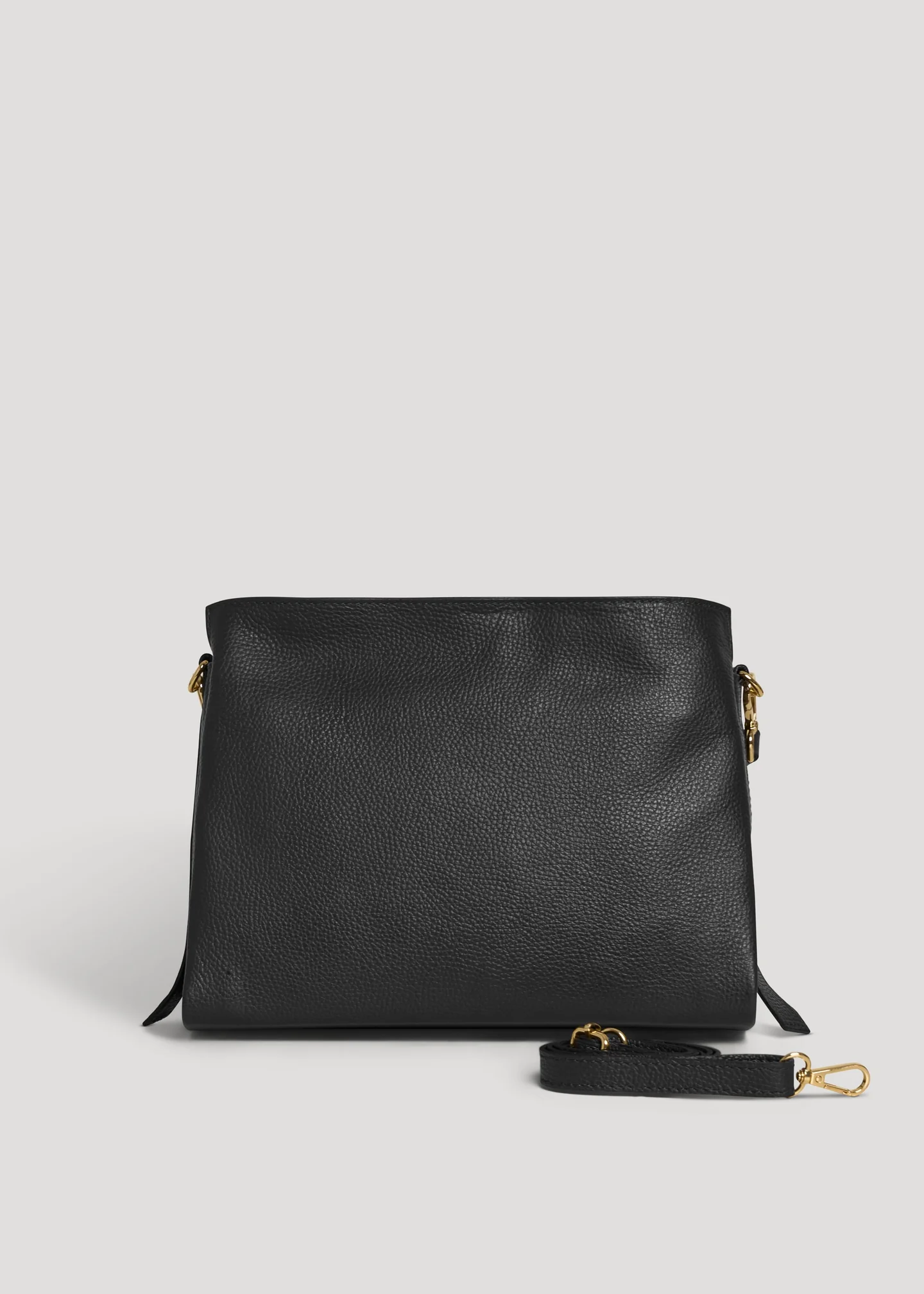 Versilia Bag in Dollaro Leather Black